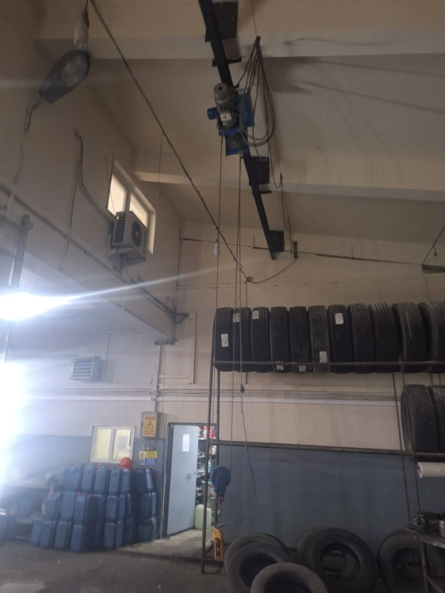 Tuzla Bölgesi Monoray Vinç Motor ve Yürüyüş Takımı Onarımı