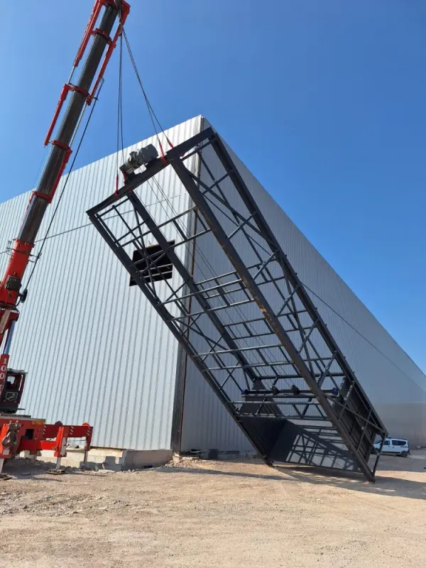 Tuzla Yük Asansörü İmalatı ve Servisi: 7/24 Halatlı Yük Lifti Çözümleri