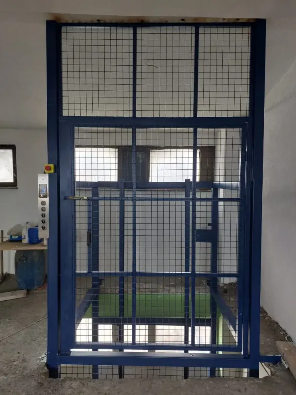 Hidrolik Yük Platformu İmalatı ve Teknik Servis: Güçlü ve Ekonomik Çözümler